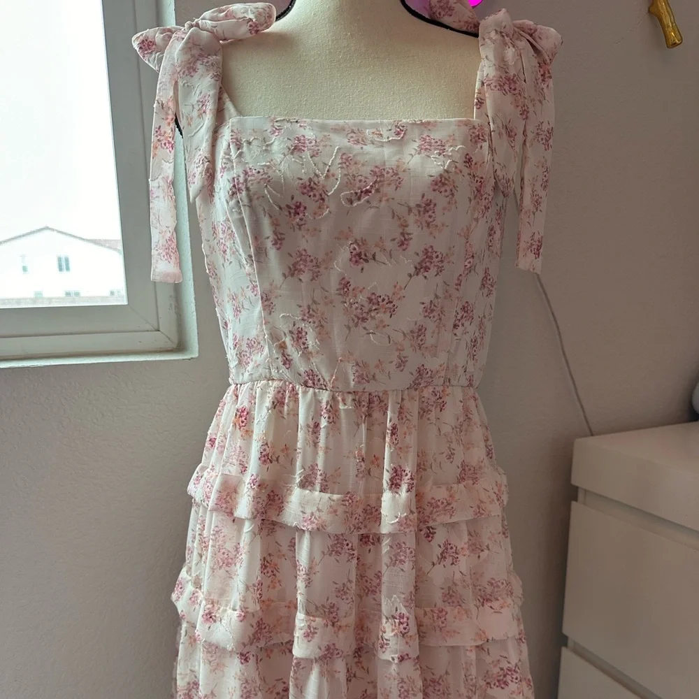Trixxi Floral Juniors Mini Dress - Picture 2 of 9